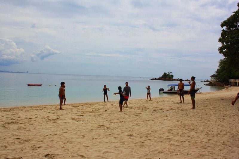 beach volley ball on Pulau Kapas beach