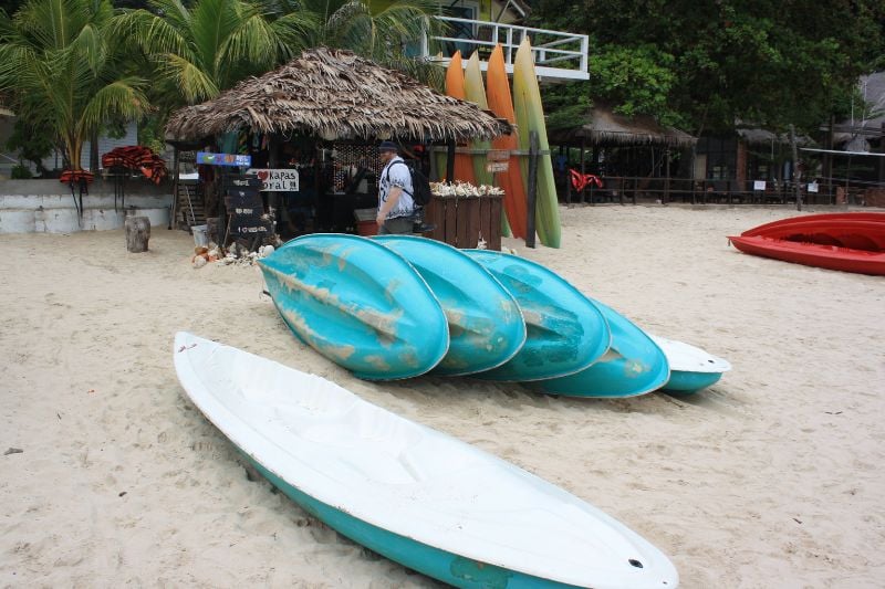 kayaks at kapas island