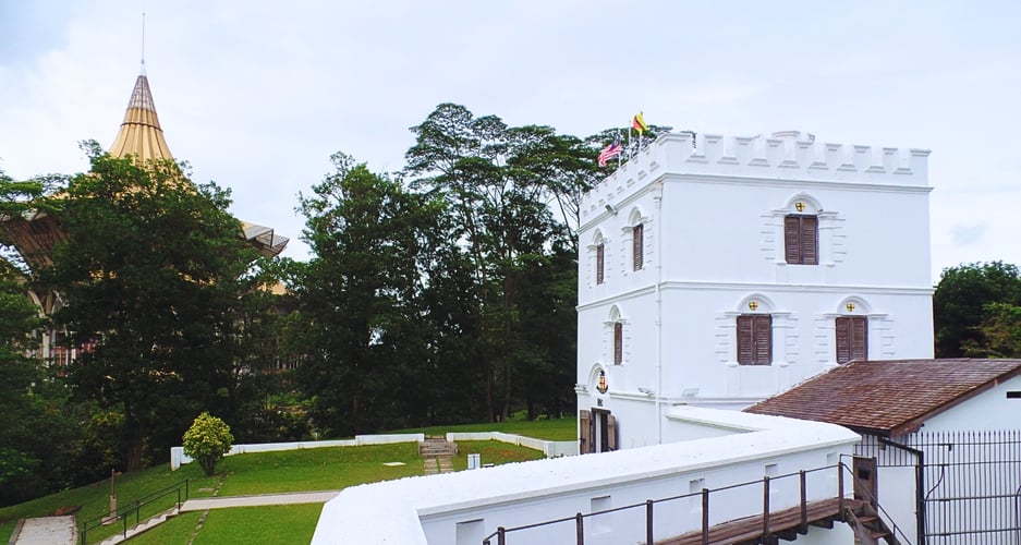 attractions in kuching sarawak - fort margherita